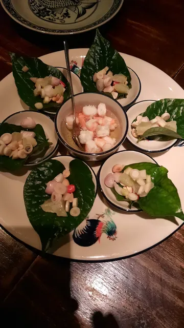 Sri Trat Restaurant and Bar