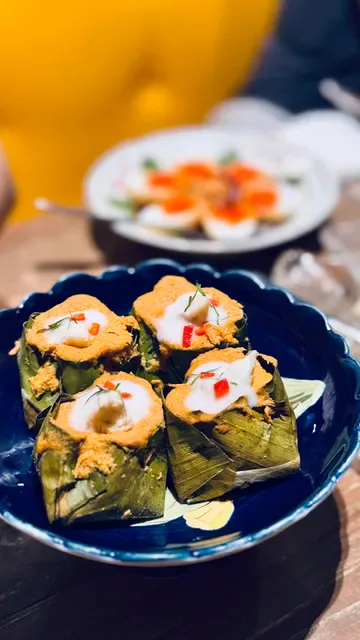 Supanniga Eating Room by Khun Yai