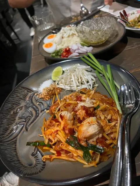 Supanniga Eating Room by Khun Yai