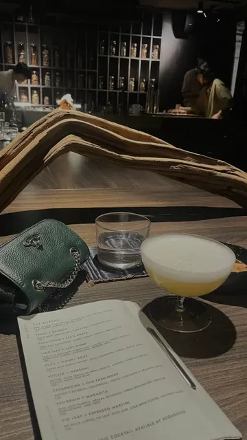 Bar Us