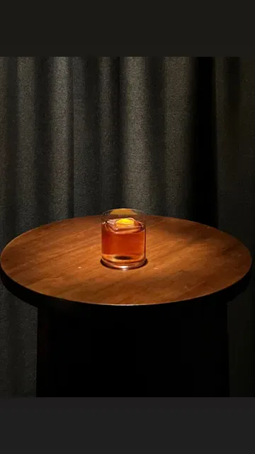 Bar Us