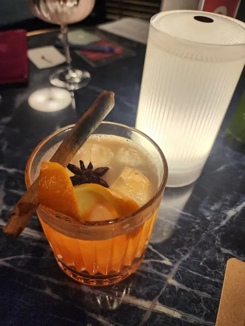 The White Mulberry Bar