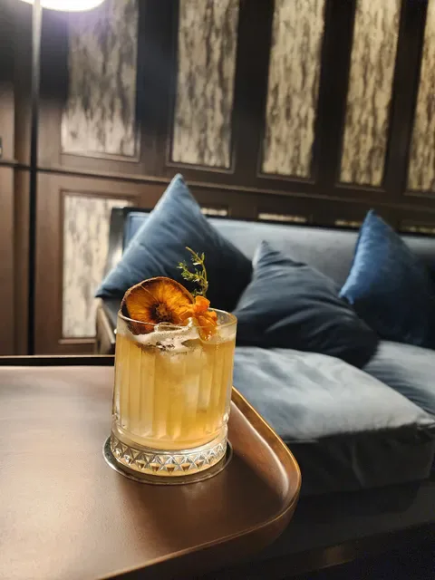 The White Mulberry Bar