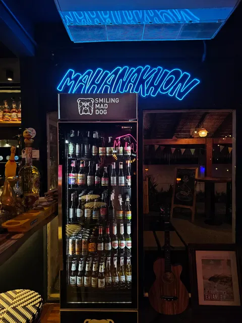 CALM Bangkok - Grill, Garden & Guinguette