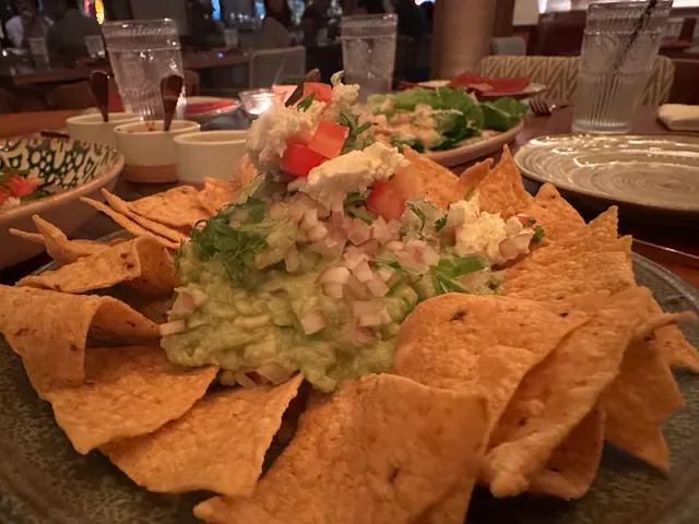 El Santo Mexican Restaurant & Bar