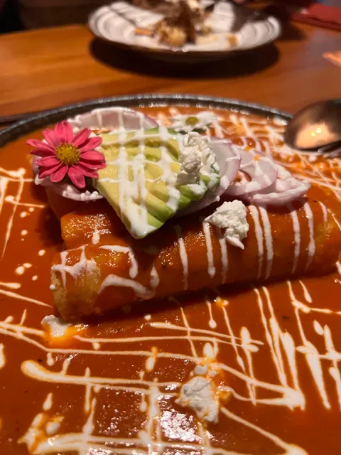 El Santo Mexican Restaurant & Bar