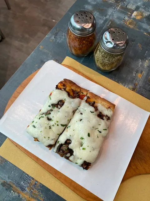 PALA PIZZA ROMANA & BISTROT
