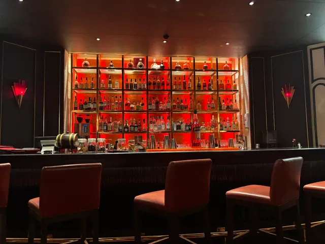 Rib Room & Bar Steakhouse