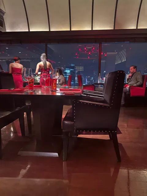 Rib Room & Bar Steakhouse