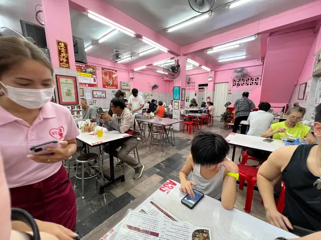 Siah Duck Noodle