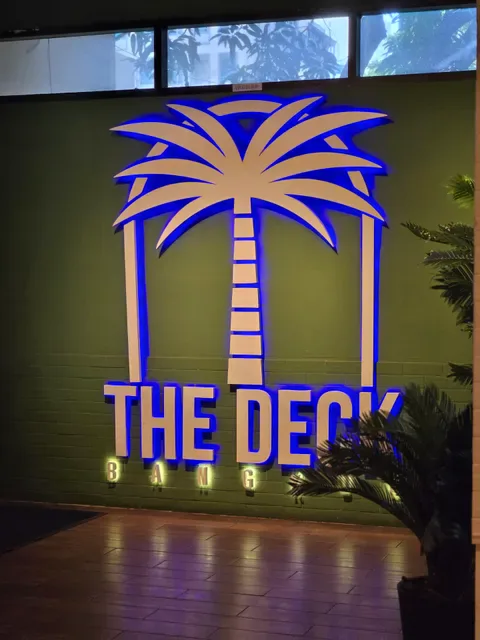 The Deck Bangkok (thedeckbkk)