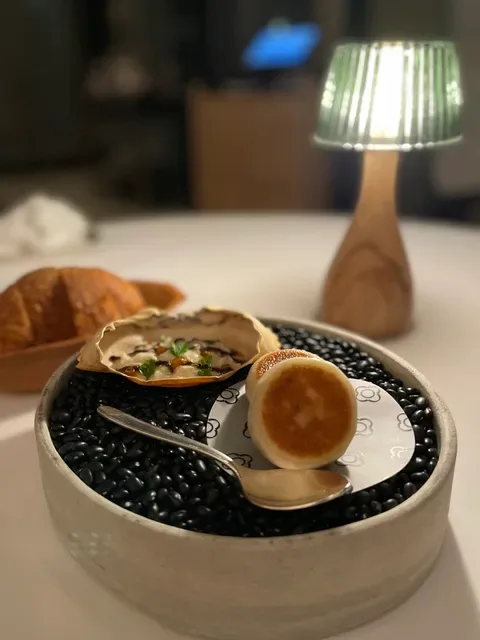 Embassy Room La Marina