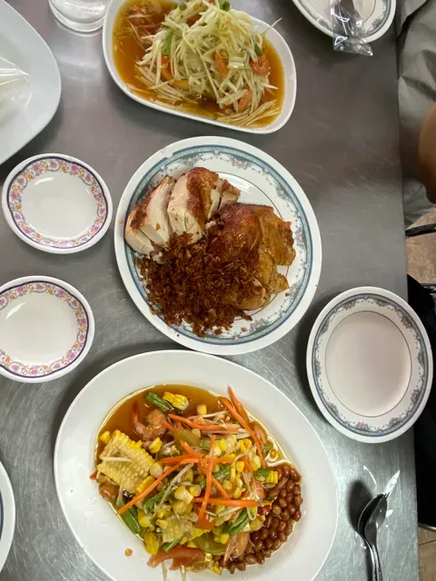 Polo Fried Chicken (Soi Polo)