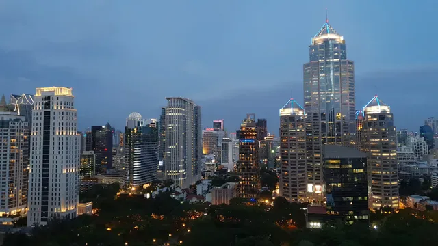 The Speakeasy Rooftop Bar Bangkok