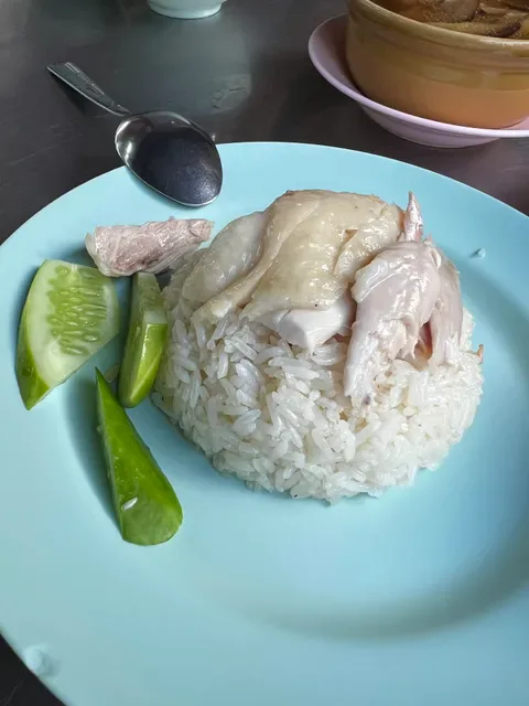 Go-Ang Kaomunkai Pratunam