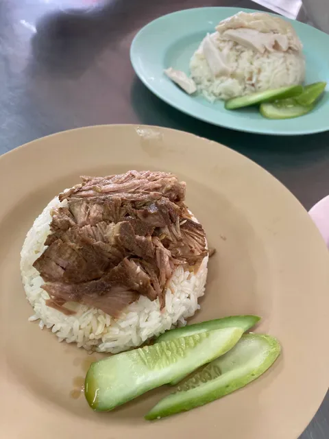 Go-Ang Kaomunkai Pratunam