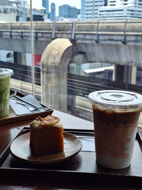Brave Roasters / Siam Discovery