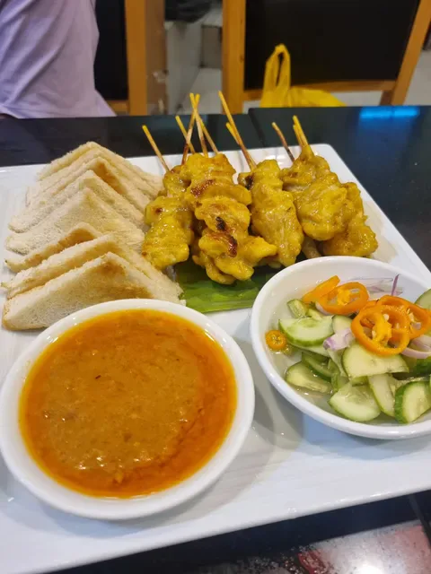 Mae Sri Ruen (centralwOrld)