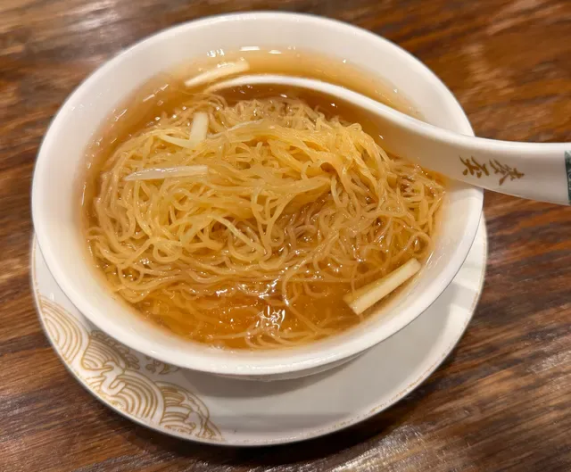 Mak's Noodle Centralworld Branch