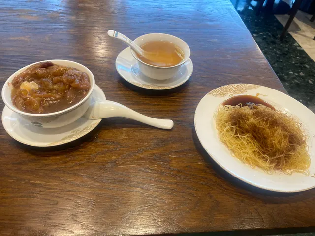 Mak's Noodle Centralworld Branch