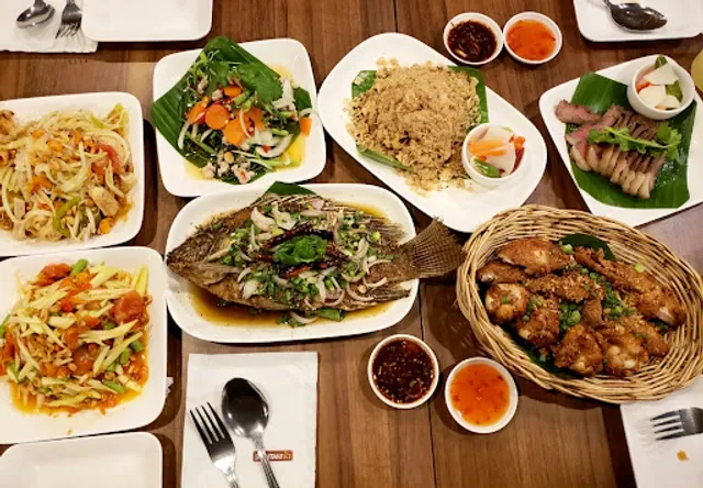 Somtam Nua