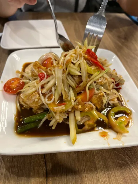 Somtam Nua