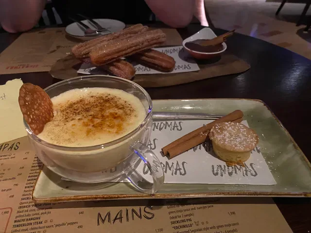 UNOMAS - Spanish Restaurant & Bar