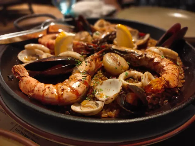UNOMAS - Spanish Restaurant & Bar