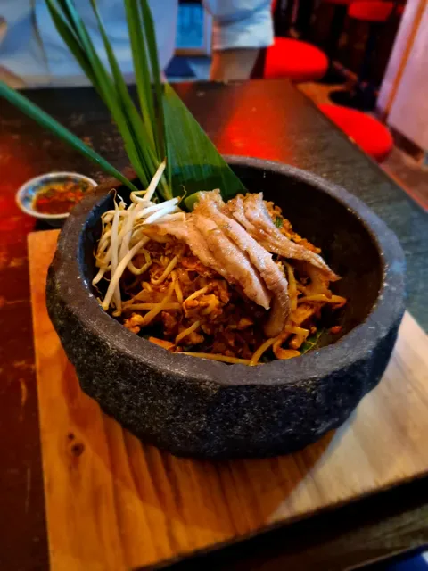 Mayrai - เมรัย Padthai | Winebar