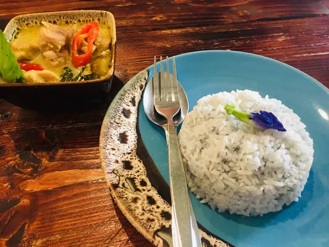 Pad Thai Kratong Thong by ama