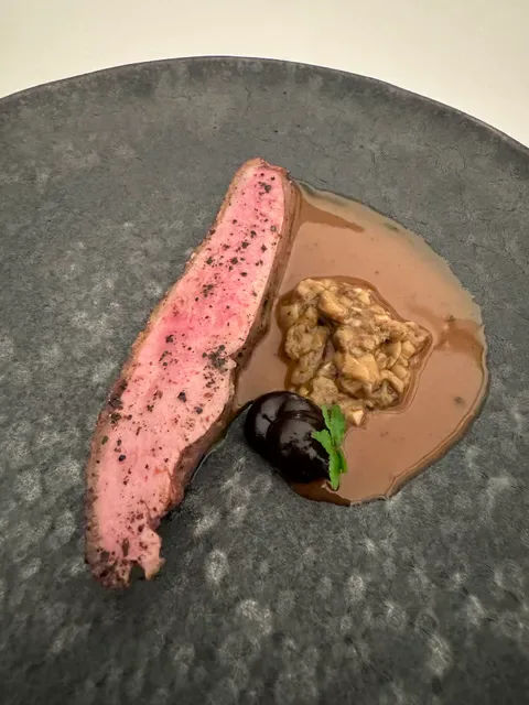 Restaurant Resonance