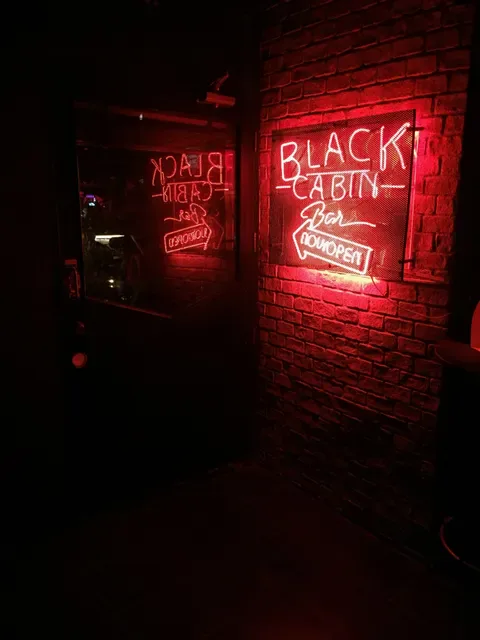 Black Cabin Bar Bangkok