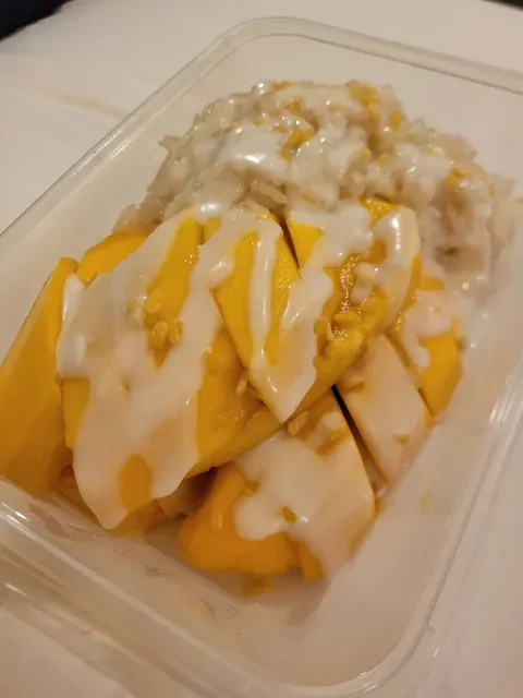 Ning’s Mango Stand