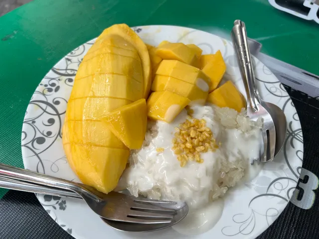 Ning’s Mango Stand