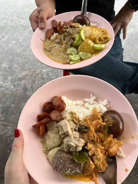 Khao Gaeng Jek Pui (Je Chie)
