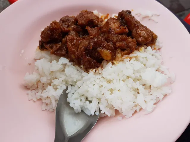 Khao Gaeng Jek Pui (Je Chie)