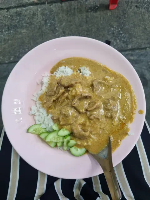Khao Gaeng Jek Pui (Je Chie)