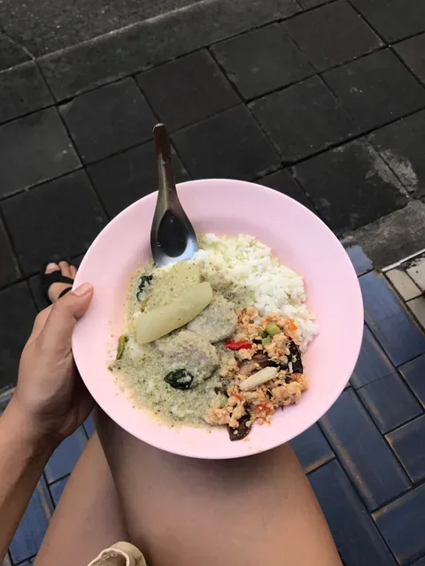 Khao Gaeng Jek Pui (Je Chie)