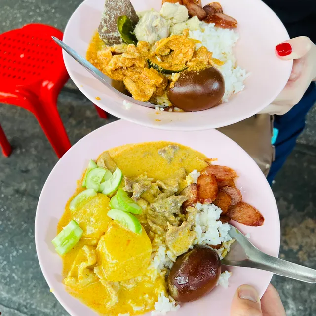 Khao Gaeng Jek Pui (Je Chie)