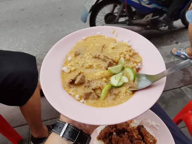 Khao Gaeng Jek Pui (Je Chie)