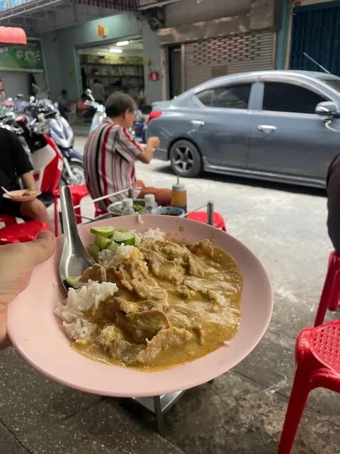 Khao Gaeng Jek Pui (Je Chie)