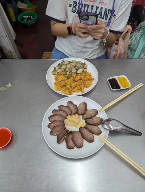 Nai Mong Fry Oyster