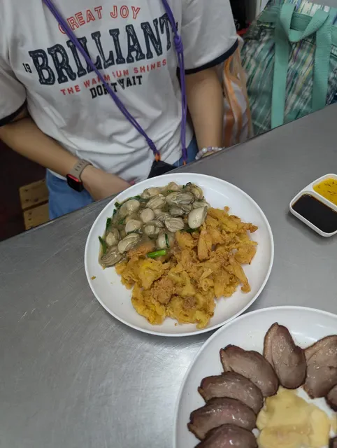 Nai Mong Fry Oyster