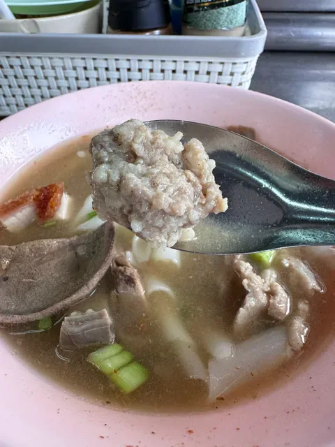 Nai Ek Roll Noodle