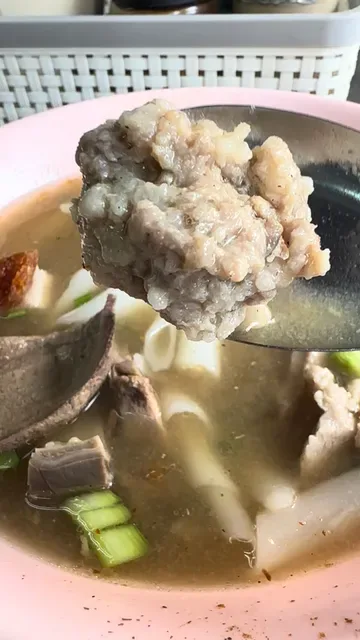 Nai Ek Roll Noodle