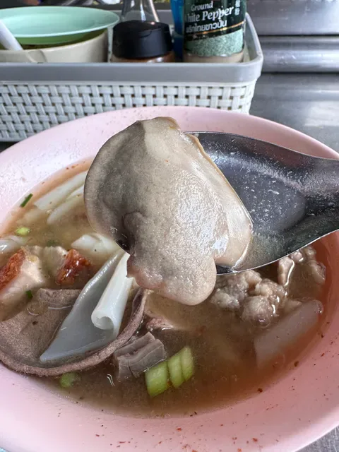 Nai Ek Roll Noodle