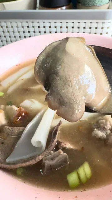 Nai Ek Roll Noodle