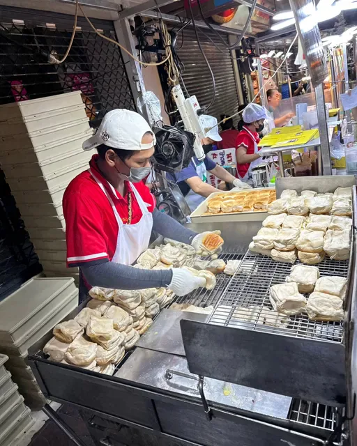 Yaowarat Toasted Buns