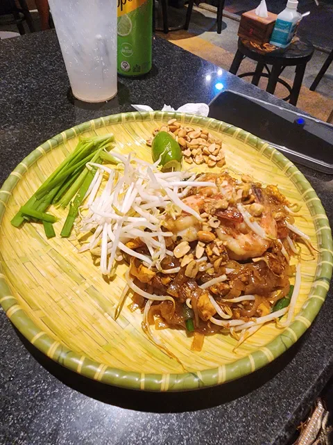MaeThum Padthai