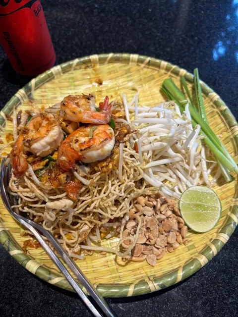 MaeThum Padthai
